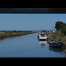 Der letzte Abschnitt des Canal du Midi, an dessen Ende der Kanal in den Étang de Thau mündet